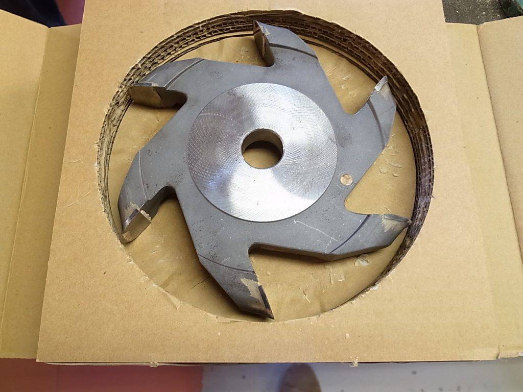 どうやって削る？｜MOKUの木製品の加工技術をご紹介